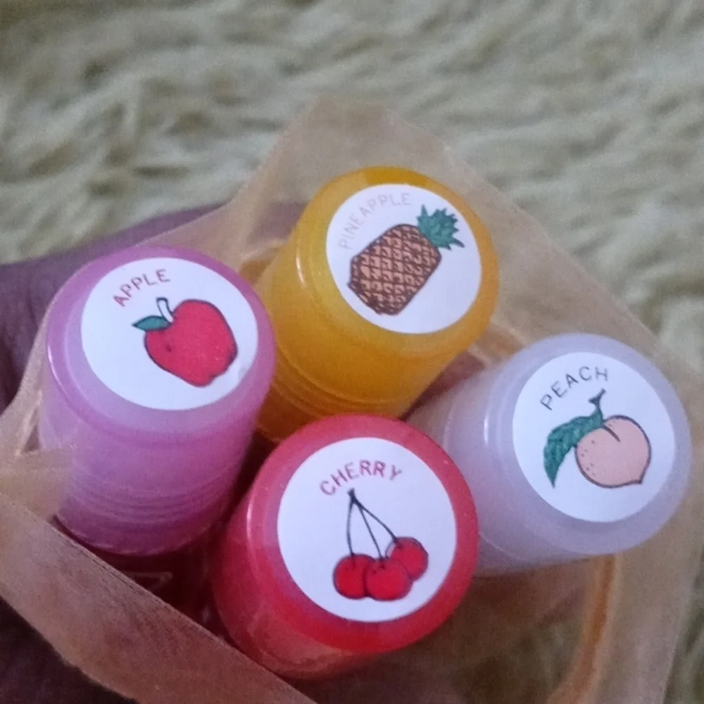 Lip gloss